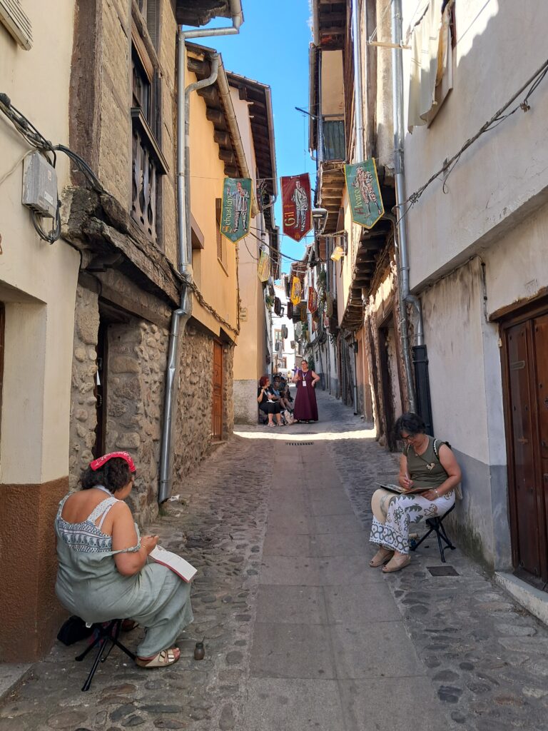 El Valle del Ambroz, capital del dibujo: Hervás acoge el IV Encuentro Ibérico de Urban Sketchers 2 3